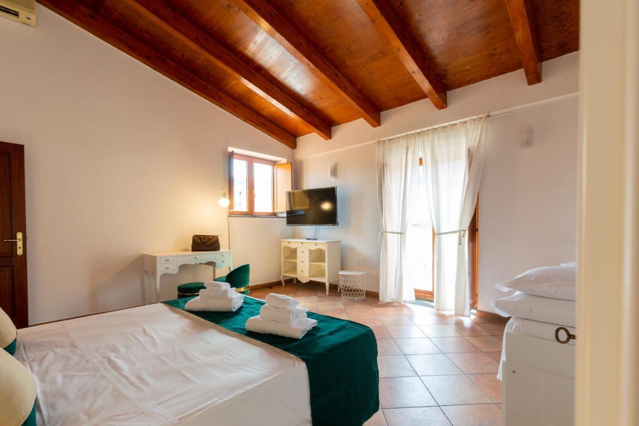 Appartement Rossy House Sorrente Extérieur photo