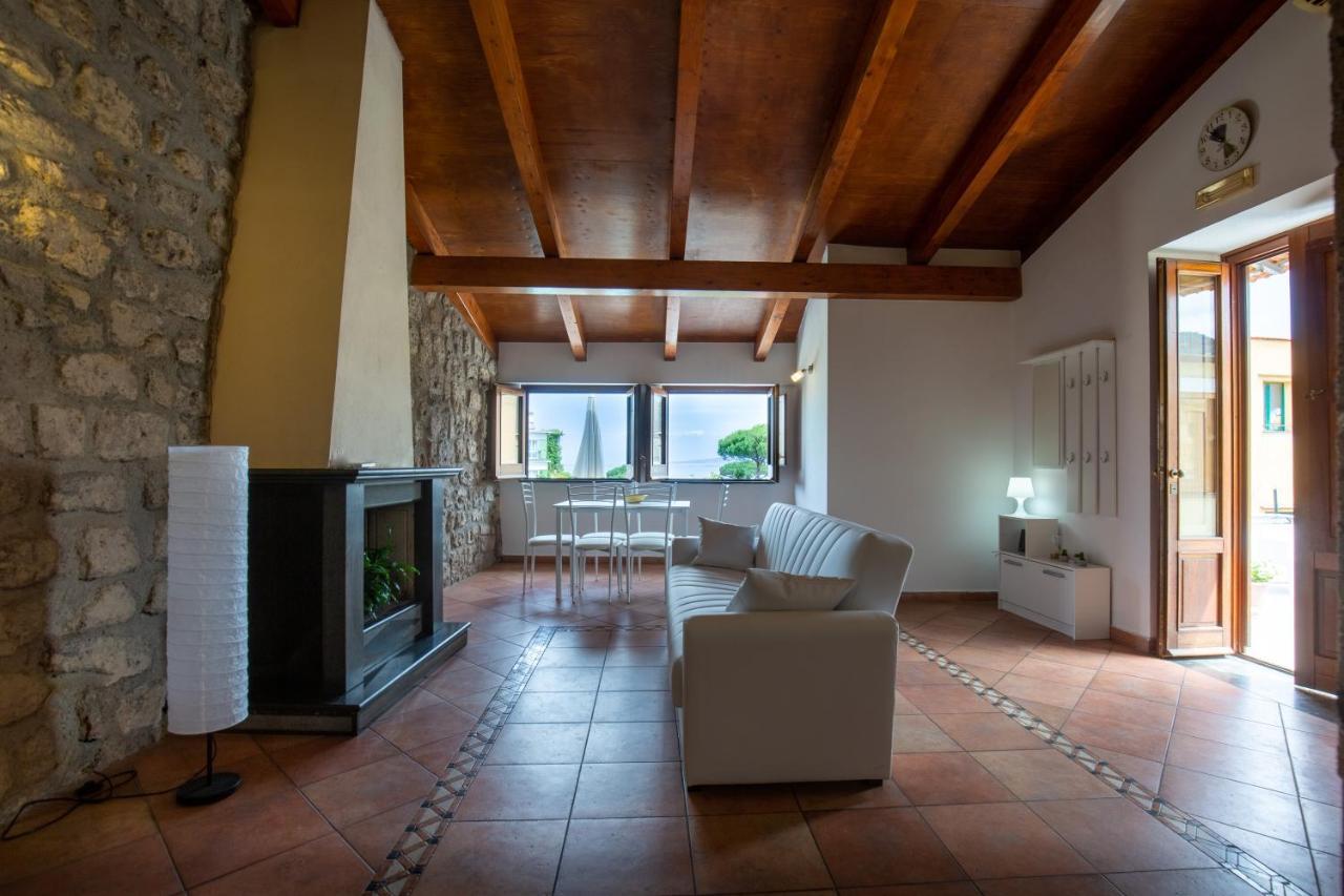 Appartement Rossy House Sorrente Extérieur photo